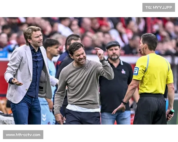 皇马主帅阿隆索率队欧冠前祭献花缅怀前利物浦球星若塔